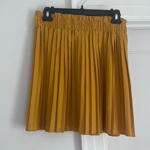 Yellow Pleated Skirt